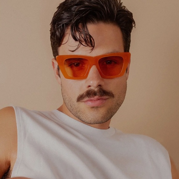 INDY SUNGLASSES Polarized Lenses, Style Uptown Sunglasses, Apricot Color - Picture 4 of 8